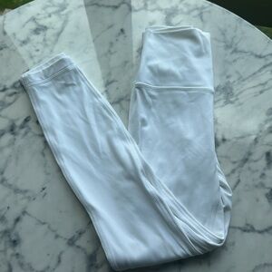 White lululemon align leggings